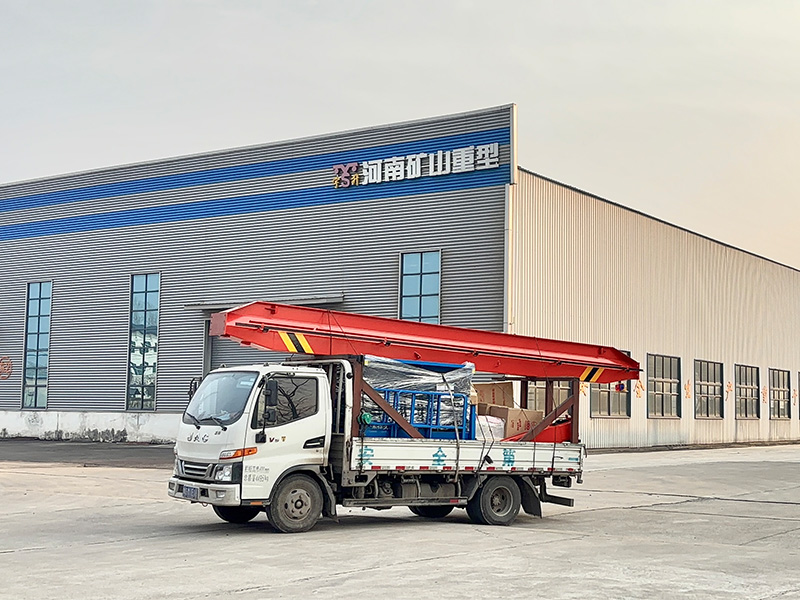 電動單梁起重機 LD5t-8m     制作完成 裝車發(fā)出