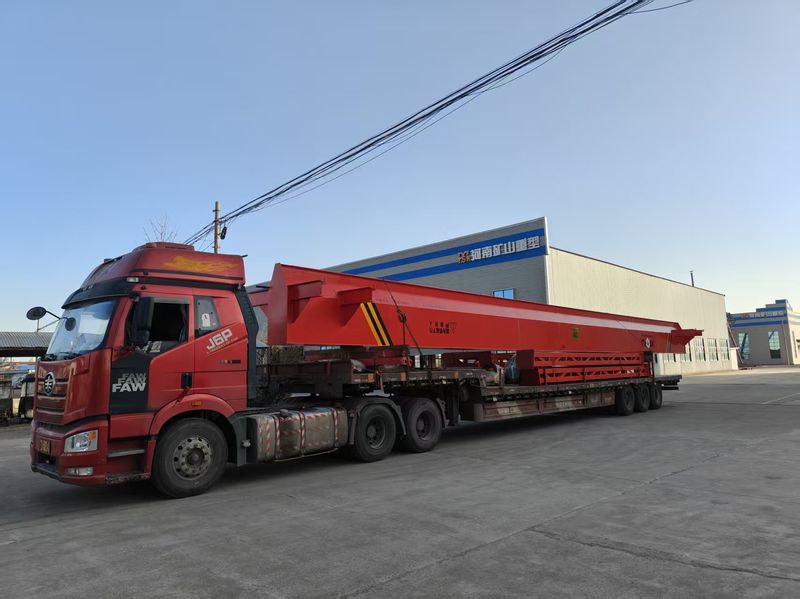 電動(dòng)葫蘆門(mén)式起重機(jī) MHxh20t-22.5m 制作完成  裝車(chē)發(fā)貨